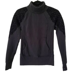 RARE Lululemon Floral Flock Pullover size 2 black quarter zip velvet  W3AXQS